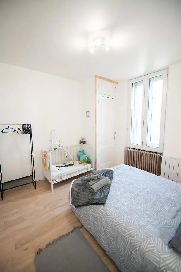 Aux Portes De Lyon Tout Confort Emplacement Ideale Netflix Givors