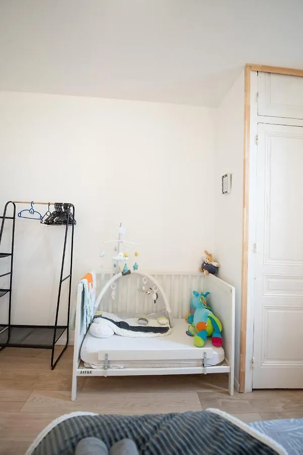 Aux Portes De Lyon Tout Confort Emplacement Ideale Netflix Givors France